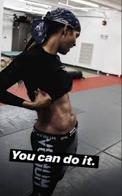 Halle Berry finally achieves her six-pack abs