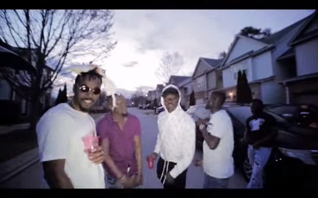Ghanaian rapper Kwaw Kese drops a brand new single and video titled “Ghana Hot”.