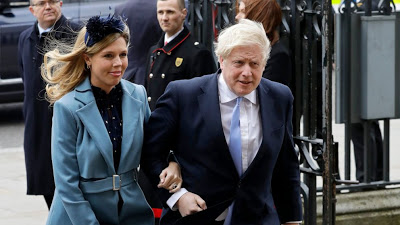 Boris Johnson and fiancee announce the arrival of their son