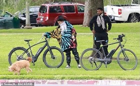 Usher takes a ride with his girlfriend amid COVID-19 lockdown