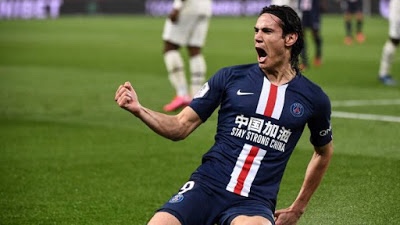 Man United confirms Cavani signing