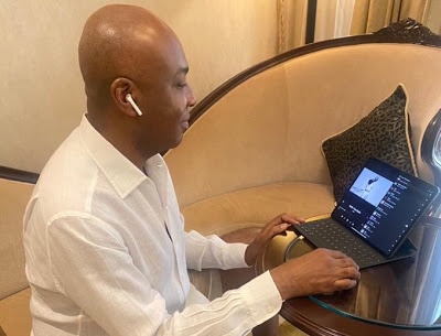 Nigerian Politician Saraki jumps on Wizkid’s latest album, calls it a brilliant end
