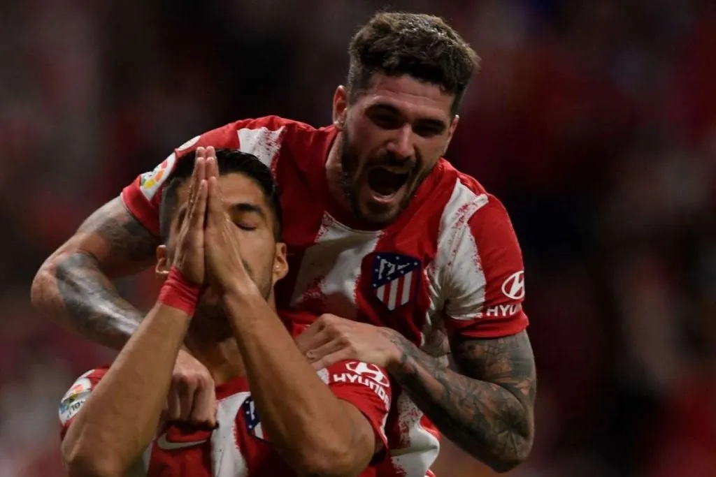 Luis Suarez asks for forgiveness after scoring against Barcelona