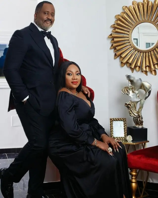 Desmond Elliott and wife celebrate 20th wedding anniversary