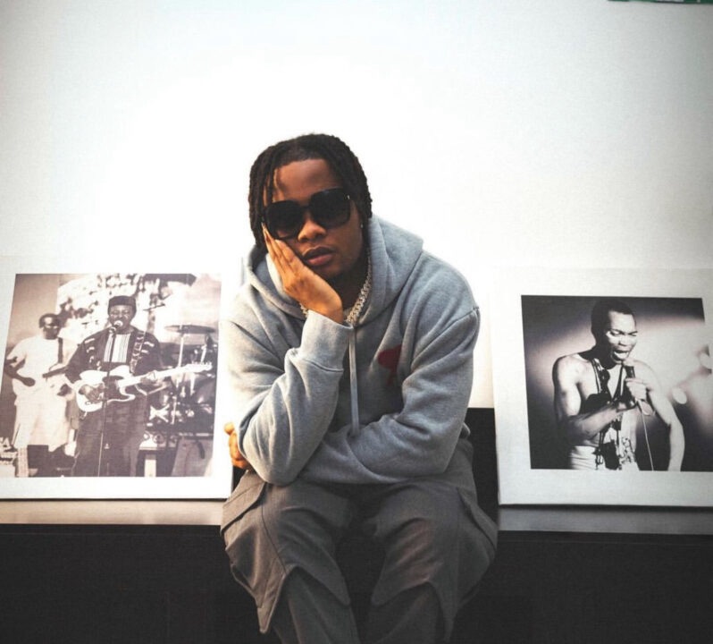 Crayon serves new single ‘Fade Away’