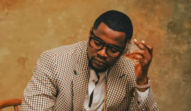 I still live like a poor man everyday – Kizz Daniel