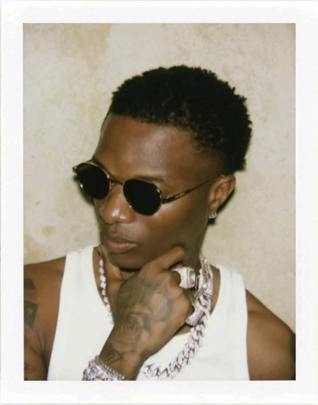 Wizkid becomes 1st African artiste to surpass 20 billion streams