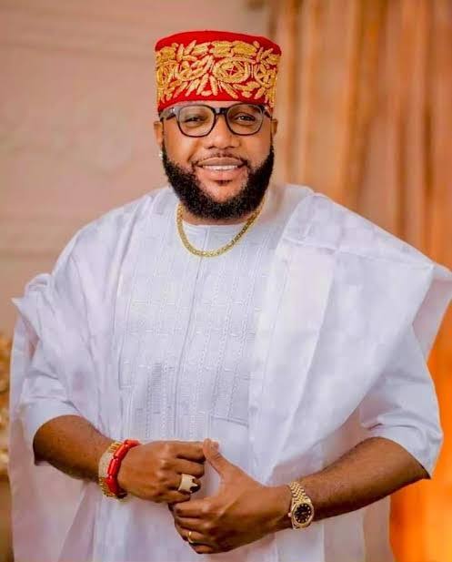 “Respect the Law” — E-money speaks out after EFCC arrested him over Naira spraying