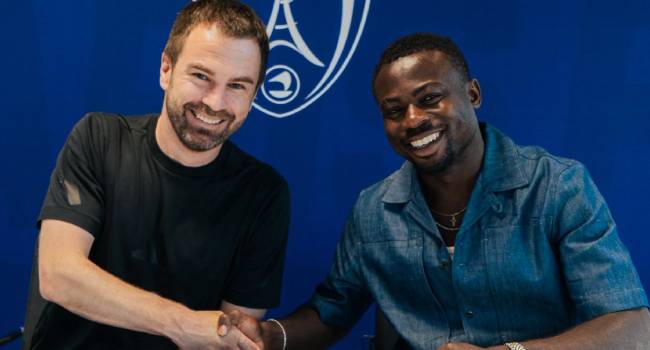 Super Eagles star Moses Simon joins Paris FC