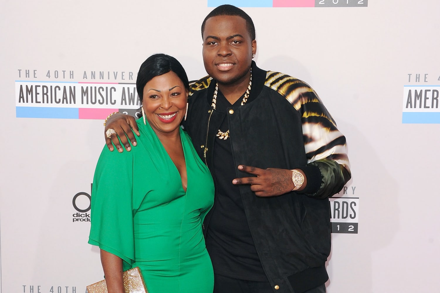 Singer Sean Kingston’s mother sentenced to 5 years in prison in $1 million fraud case