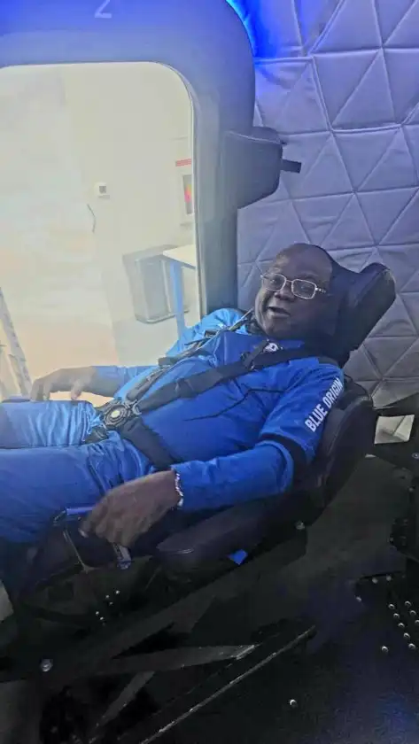 Owolabi Salis becomes 1st Nigerian to travel to space