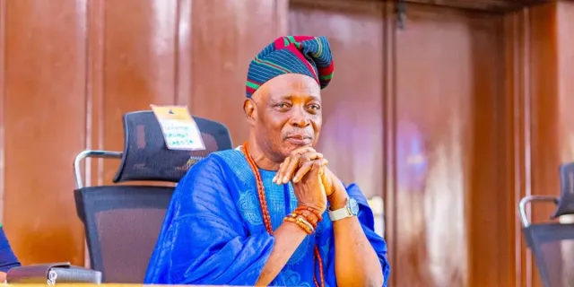 Ladoja crowned 44th Olubadan