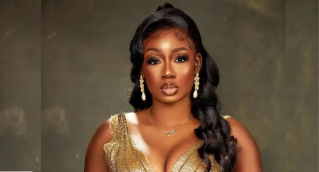 Tolani Baj opens up on working 9-5 in America