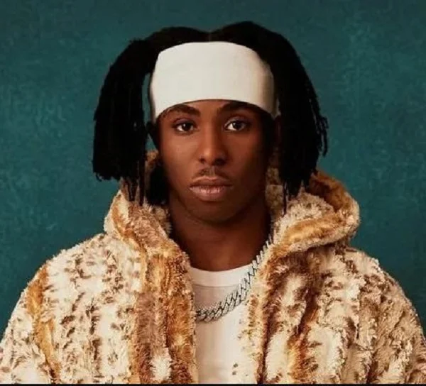 Fola apologizes after mainland block party cut short