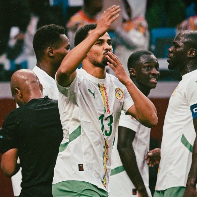 Senegal defeats Mali 1-0 to reach semifinals