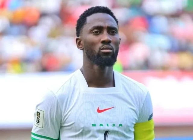 Wilfred Ndidi loses dad