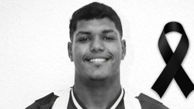 Footballer, 22, d!es after being hit by stray bullet