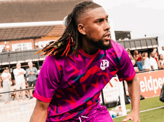 Alex Iwobi robbed at knifepoint, $500k in valuables stolen