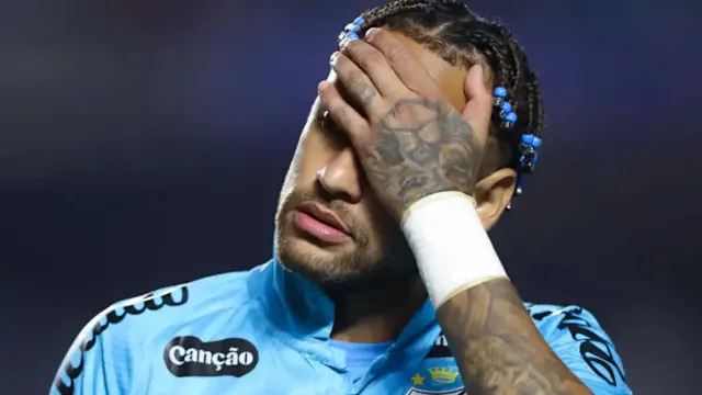 Neymar sued by former personal chef