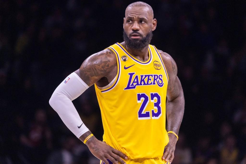 NBA superstar LeBron James to leave Los Angeles Lakers