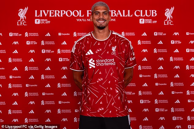 Liverpool confirm the signing of Barcelona captain Ronald Araujo on loan